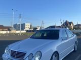 Mercedes-Benz E 320 2000 годаүшін6 400 000 тг. в Уральск – фото 2