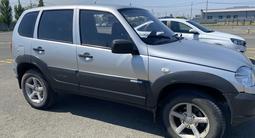 Chevrolet Niva 2013 года за 1 600 000 тг. в Уральск – фото 2