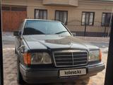 Mercedes-Benz E 230 1992 годаfor2 100 000 тг. в Шымкент – фото 2