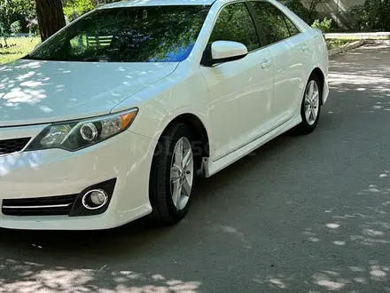 Toyota Camry 2012 года за 5 800 000 тг. в Атырау – фото 2