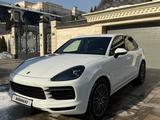 Porsche Cayenne 2018 года за 27 500 000 тг. в Алматы