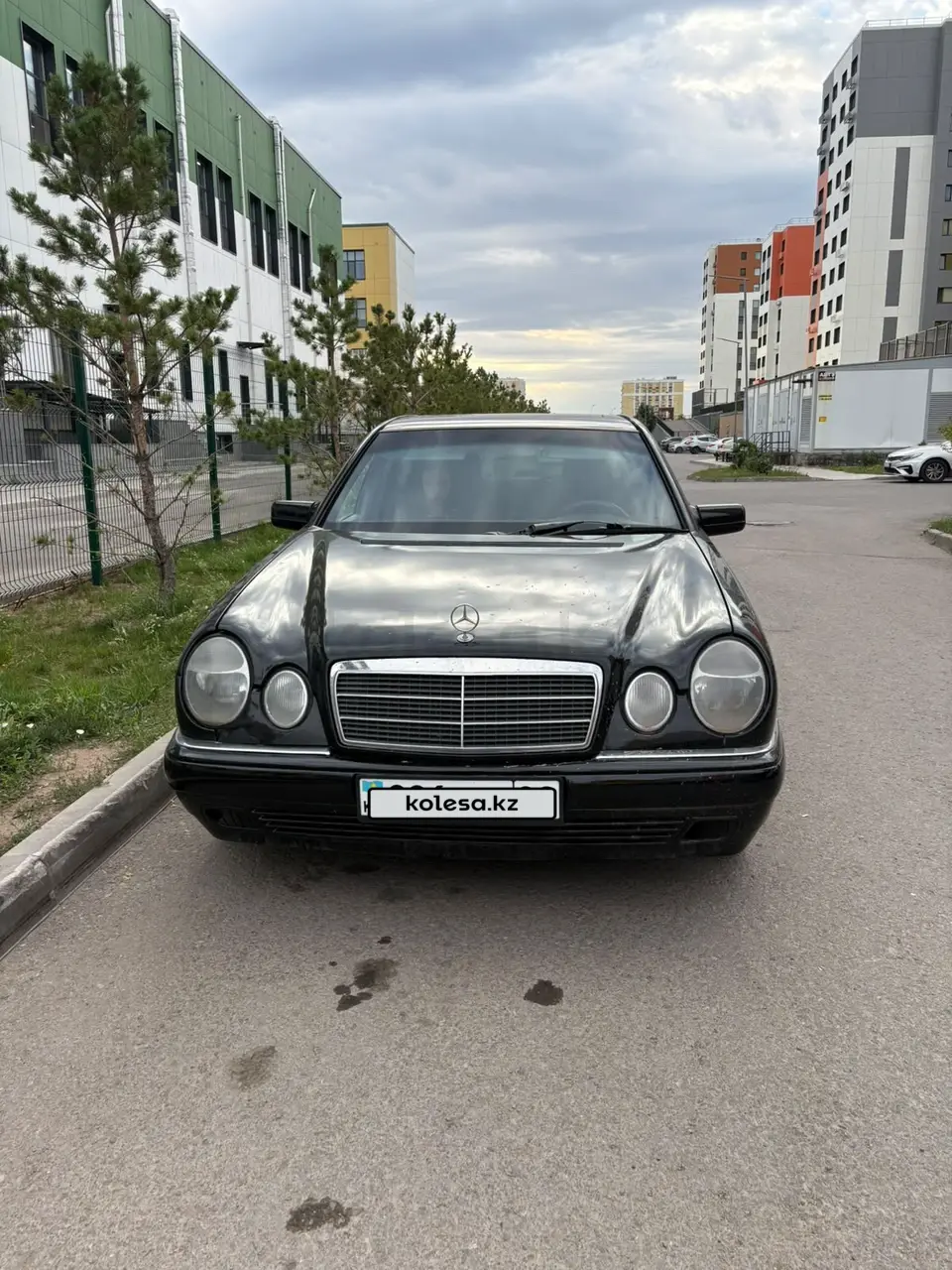 Mercedes-Benz E-Class, 1995