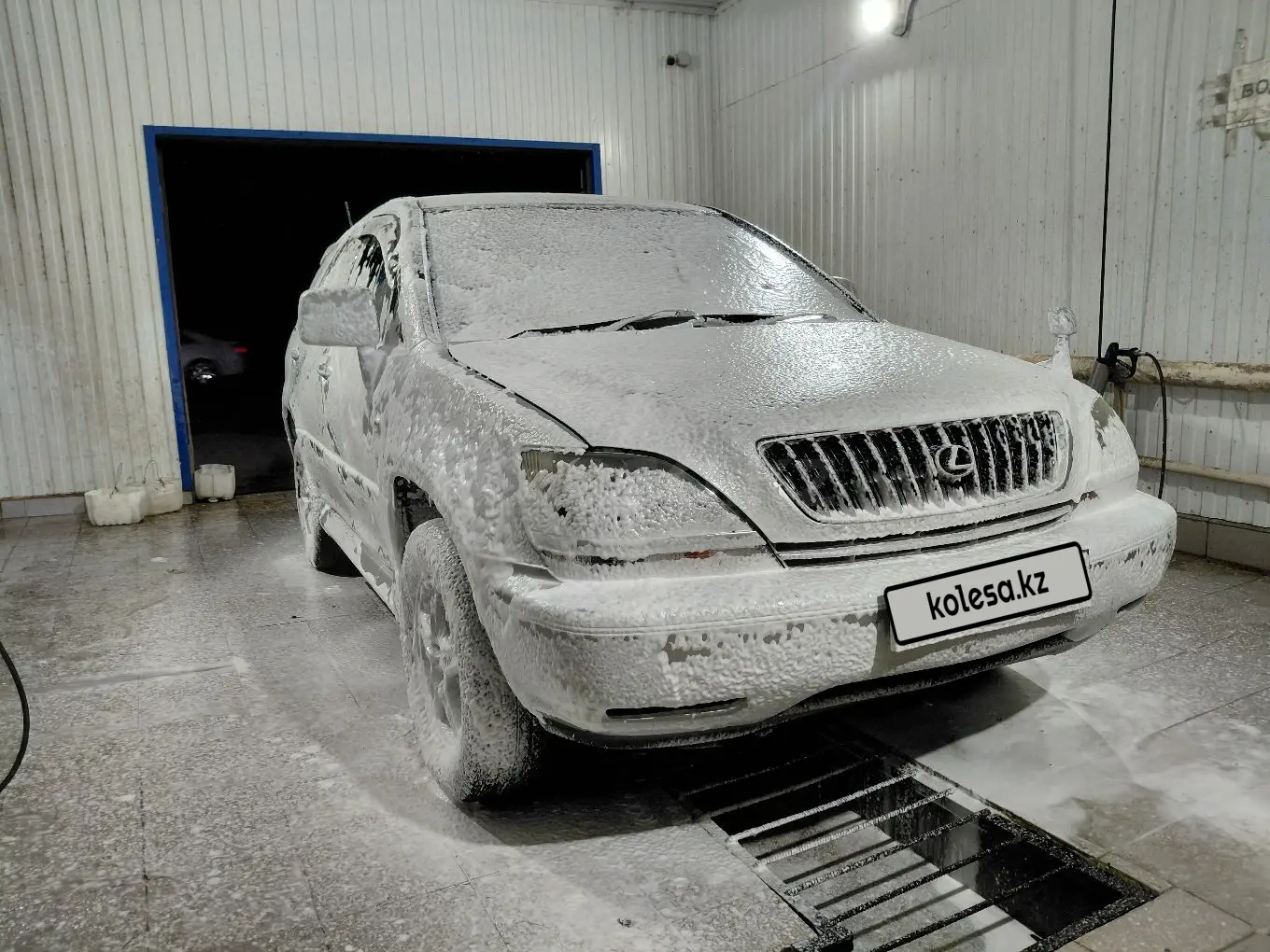 Toyota Harrier, 2000