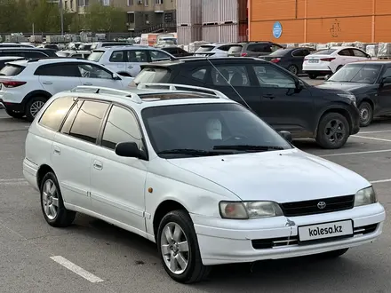 Toyota Carina E 1994 года за 1 650 000 тг. в Астана – фото 2