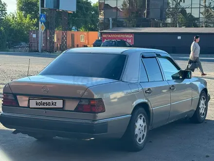 Mercedes-Benz E 230 1991 года за 1 500 000 тг. в Талдыкорган – фото 5