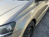 Volkswagen Polo 2015 года за 4 350 000 тг. в Усть-Каменогорск – фото 2