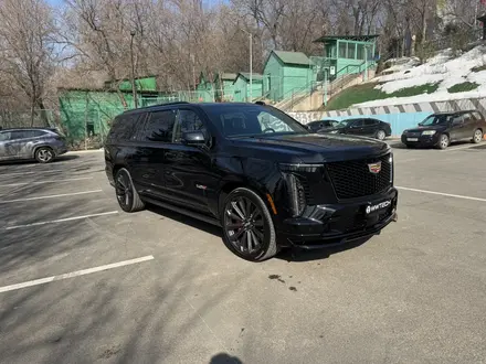 Cadillac Escalade 2025 года за 90 000 000 тг. в Алматы – фото 6