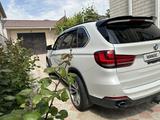 BMW X5 2015 года за 12 000 000 тг. в Актау – фото 4