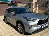 Toyota Highlander 2022 года за 23 000 000 тг. в Шымкент