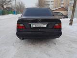 Mercedes-Benz E 200 1995 года за 2 300 000 тг. в Астана – фото 2