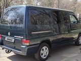 Volkswagen Caravelle 1994 года за 4 700 000 тг. в Алматы
