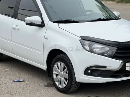 ВАЗ (Lada) Granta 2190 2020 года за 3 500 000 тг. в Алматы – фото 2