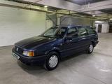 Volkswagen Passat 1990 года за 1 600 000 тг. в Алматы – фото 2