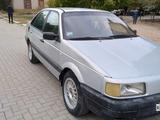 Volkswagen Passat 1992 года за 825 000 тг. в Уральск – фото 4