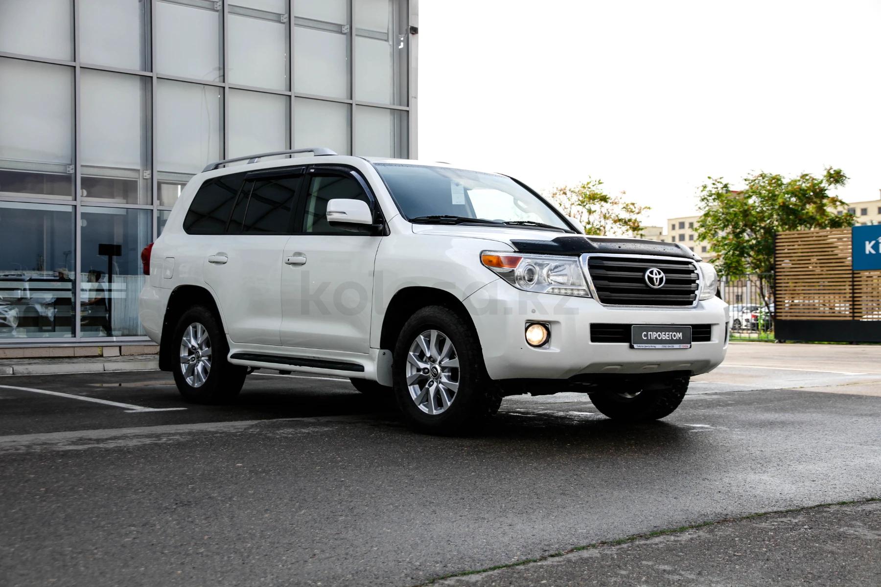 Toyota Land Cruiser 2013 г.