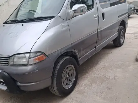 Toyota Granvia 1997 года за 4 299 999 тг. в Кордай