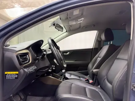 Kia Stonic 2018 года за 5 700 000 тг. в Алматы – фото 12