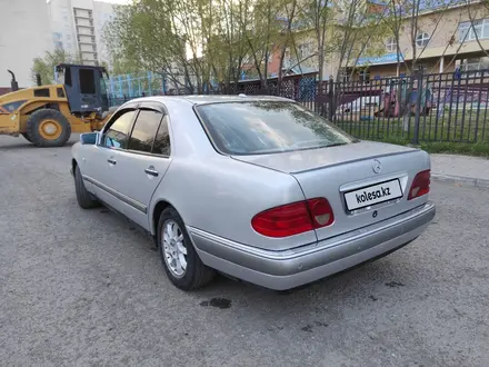 Mercedes-Benz E 280 1998 года за 3 390 000 тг. в Астана – фото 7
