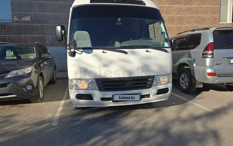 Toyota  Coaster 2013 года за 13 000 000 тг. в Актау