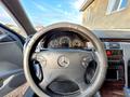 Mercedes-Benz E 280 2000 года за 5 100 000 тг. в Есик – фото 22