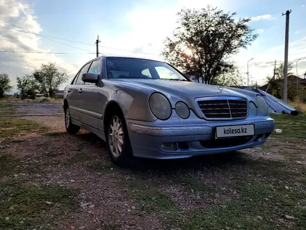 Mercedes-Benz E 280 2000 года за 5 000 000 тг. в Алматы – фото 6