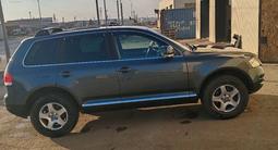 Volkswagen Touareg 2005 годаүшін5 000 000 тг. в Жезказган – фото 3