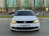 Volkswagen Jetta 2014 годаүшін4 000 000 тг. в Уральск – фото 2