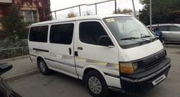 Toyota Hiace 1998 годаfor2 222 222 тг. в Алматы – фото 2