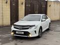 Toyota Camry 2015 года за 9 600 000 тг. в Алматы – фото 17