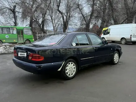 Mercedes-Benz E 230 1997 года за 2 450 000 тг. в Талгар – фото 6