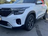 Kia Seltos 2023 года за 8 800 000 тг. в Алматы – фото 2