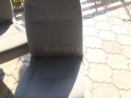3 ряда сидений, сиденья за 99 000 тг. в Алматы – фото 5