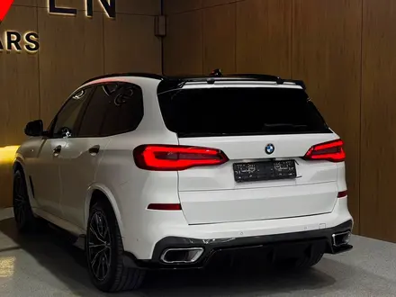BMW X5 2020 года за 30 500 000 тг. в Алматы