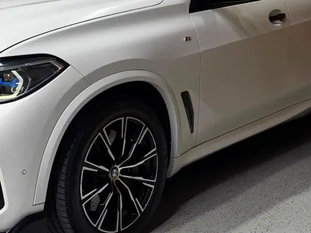 BMW X5 2020 года за 30 500 000 тг. в Алматы – фото 9