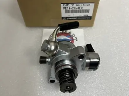Топливный насос ТНВД Mazda PE19203F0 — Mazda 3/6/CX-5 2.0 2.5 за 125 000 тг. в Астана