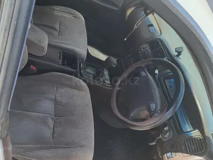 Toyota Mark II 1996 года за 2 200 000 тг. в Астана – фото 4