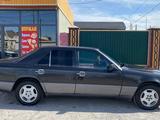 Mercedes-Benz E 300 1993 года за 1 550 000 тг. в Туркестан – фото 3