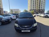 Chrysler Voyager 2003 годаүшін2 500 000 тг. в Астана