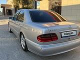 Mercedes-Benz E 320 2000 года за 5 500 000 тг. в Актау – фото 2
