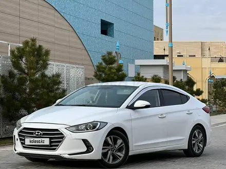 Hyundai Avante 2017 годаүшін7 200 000 тг. в Туркестан