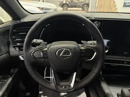 Lexus RX 500h F Sport Performance+ 2025 года за 55 490 000 тг. в Атырау – фото 10