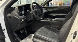 Lexus RX 500h F Sport Performance+ 2025 года за 55 490 000 тг. в Атырау – фото 4