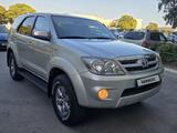 Toyota Fortuner 2006 года за 10 000 000 тг. в Актау – фото 2