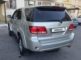 Toyota Fortuner 2006 года за 10 000 000 тг. в Актау – фото 4
