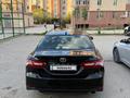 Toyota Camry 2020 года за 13 500 000 тг. в Кызылорда – фото 2