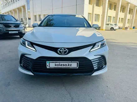 Toyota Camry 2023 года за 16 300 000 тг. в Астана – фото 9