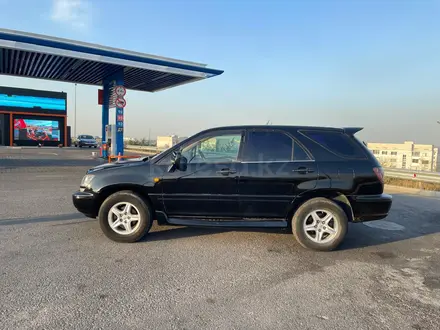 Toyota Harrier 1999 года за 4 100 000 тг. в Алматы – фото 9