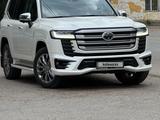 Toyota Land Cruiser 2022 года за 46 000 000 тг. в Уральск