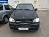 Mercedes-Benz ML 320 1998 годаfor3 400 000 тг. в Караганда – фото 2