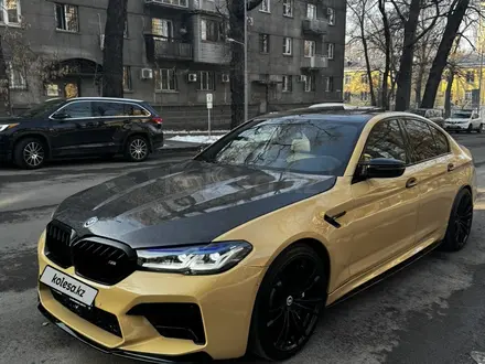 BMW 540 2018 года за 25 900 000 тг. в Алматы – фото 2